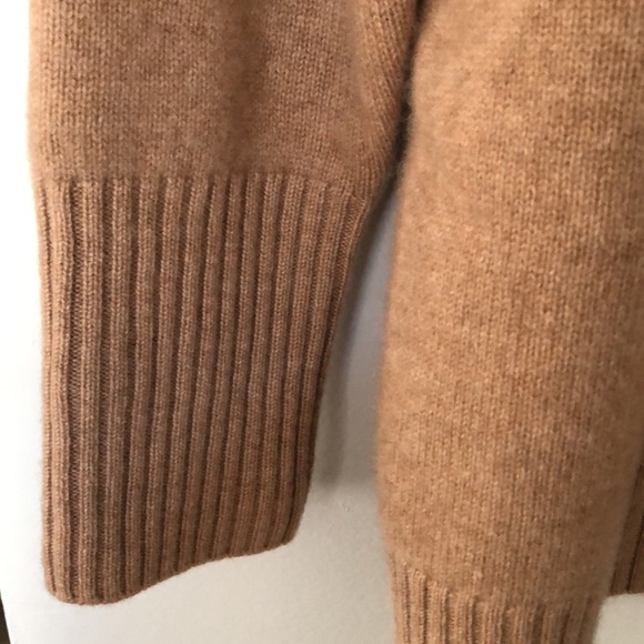 NWT cashmere sweater - Picture 4 of 5